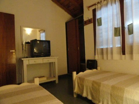 4 Ambientes con Garage Cubierto - Todo en Excelente Estado - A 2½ cuadras de la playa - a ½ cuadra de la peatonal - Dúplex/Tríplex en San Bernardo