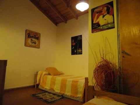 4 Ambientes con Garage Cubierto - Todo en Excelente Estado - A 2½ cuadras de la playa - a ½ cuadra de la peatonal - Dúplex/Tríplex en San Bernardo