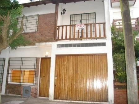 4 Ambientes con Amplia Cochera - A 3 cuadras de la playa - a 2 cuadra de la peatonal - a 1 cuadra de la Av. San Bernardo - Dúplex/Tríplex en San Bernardo