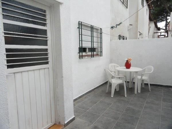 4 Ambientes con Amplia Cochera - A 3 cuadras de la playa - a 2 cuadra de la peatonal - a 1 cuadra de la Av. San Bernardo - Dúplex/Tríplex en San Bernardo