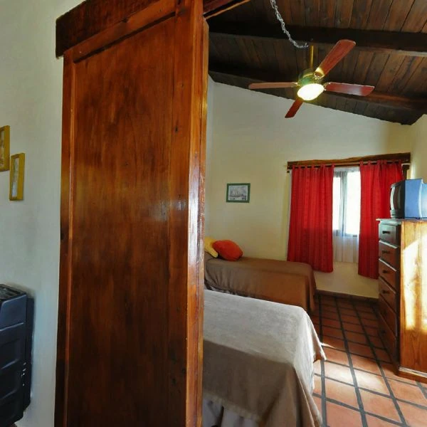 El Zorsal - Espectacular Vista a las Sierras Grandes - Proximas al Pueblo, Villa Gral. Belgrano - Cabaña en Córdoba