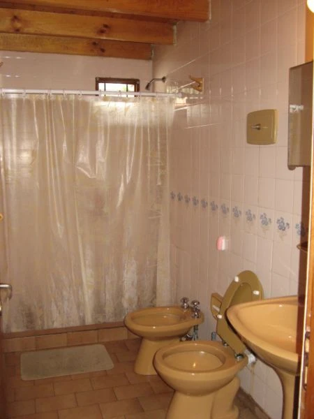 3 Ambientes con entrada de Auto - Zona Residencial Muy Tranquila - A 4 cuadras del mar - Dúplex/Tríplex en San Bernardo