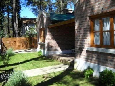Chalet Para 6 Personas - Confortable y Espacioso - Ubicado en pleno centro y a 5 cuadras del mar - Casa/Chalet en Valeria del Mar