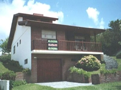 Chalet Para 8 Personas - Confortable y espacioso - Ubicado en pleno centro y a 1 cuadra del mar - Casa/Chalet en Ostende