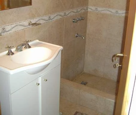 Capacidad para 6 personas - Confortable y Tranquilo - Totalmente amueblado y a 3 cuadras del mar - Dúplex/Tríplex en Santa Clara del Mar