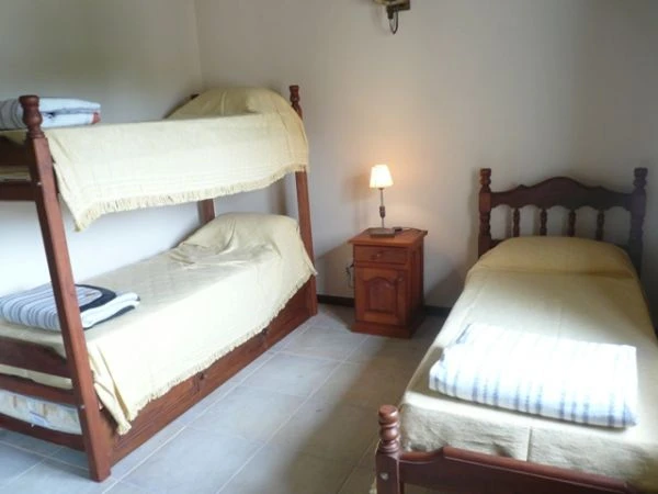 Capacidad para 6 Personas - Totalmente Amueblado - Espacioso y a 2 cuadras del mar - Dúplex/Tríplex en Valeria del Mar