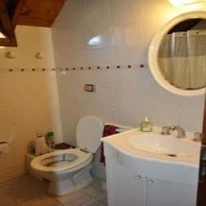 Amplio Chalet Para 6 Personas - Ubicado en pleno centro y a 3 cuadras del mar - Casa/Chalet en Ostende