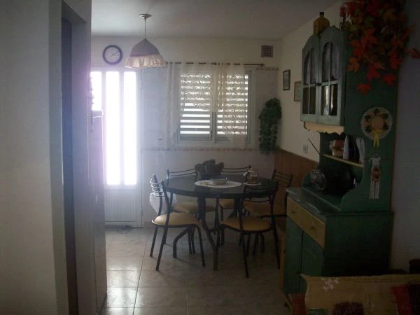 4 Ambientes con Entrada de Vehiculos - A ½ cuadra del mar y a 2 cuadras de Av. San Bernardo. - Dúplex/Tríplex en San Bernardo