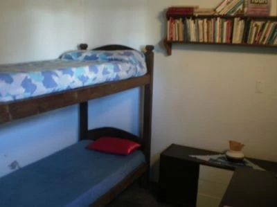 Espacioso Chalet, Capacitado para 5 Personas - Totalmente amueblado y ubicado a una cuadra del mar - Casa/Chalet en Ostende