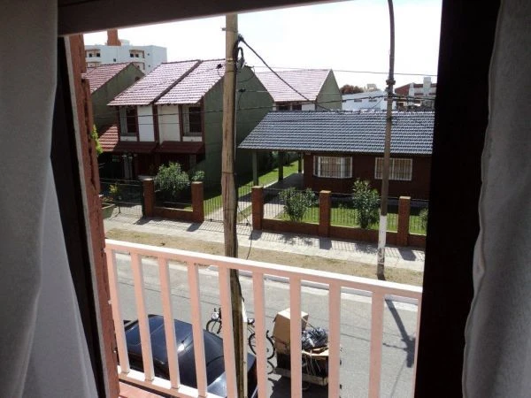 2 Ambientes con Balcon a la Calle - A 2 cuadras del mar - Departamento en San Bernardo