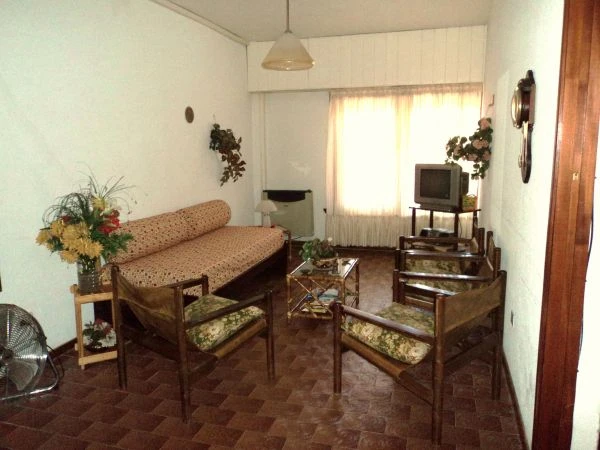 3 Ambientes en Planta Baja con Cochera - A 4 cuadras del mar - Departamento en San Bernardo