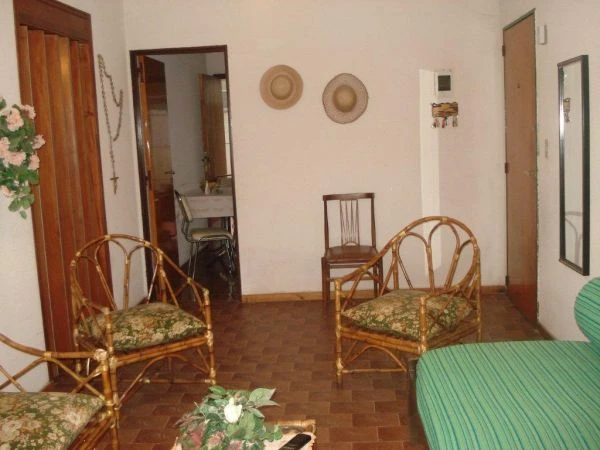 3 Ambientes en Planta Baja con Cochera - A 4 cuadras del mar - Departamento en San Bernardo