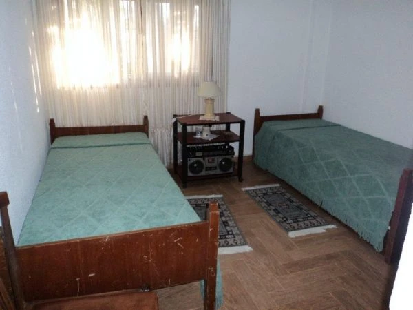 3 Ambientes en Planta Baja con Cochera - A 4 cuadras del mar - Departamento en San Bernardo