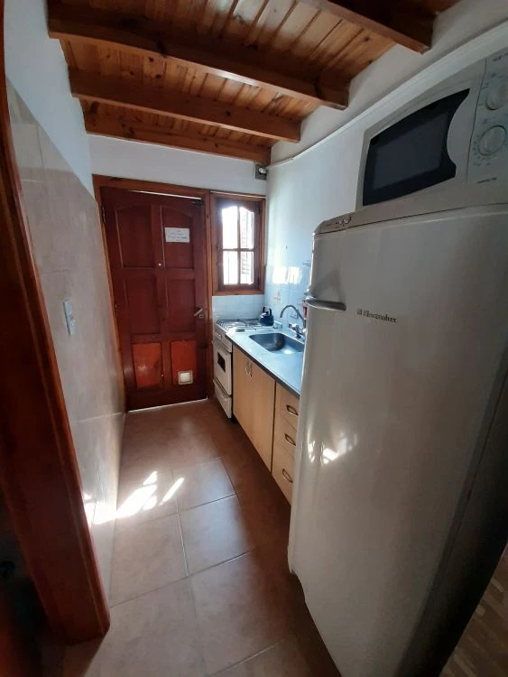 3 Ambientes - Totalmente Equipada - A 5 cuadras de San Bernardo - a 2 cuadras de la playa - a 2 cuadras del muelle - Cabaña en Mar de Ajó