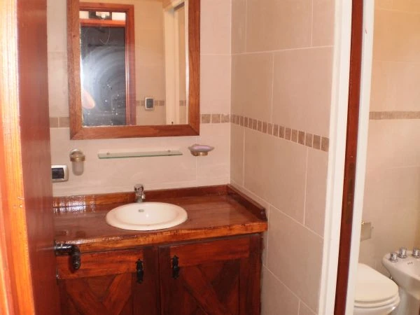 4 Ambientes - Equipamiento de Categoria - Atendido por sus Dueños - A 2 cuadras del mar - a 8 cuadras del centro comercial - Casa/Chalet en Mar de Ajó