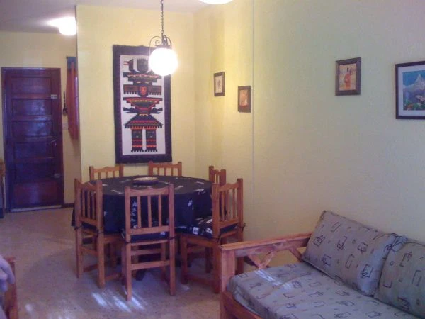 3 Ambientes con Balcon - Cochera - A 4 cuadras de la playa - a ½ cuadra de Av.San Bernardo - Dúplex/Tríplex en San Bernardo