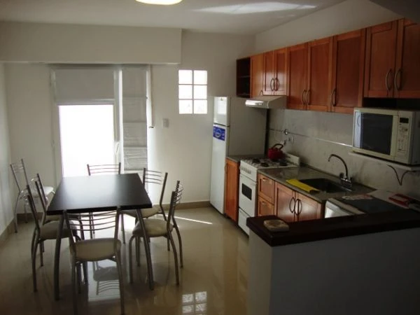 Excelente Duplex de Categoría - Totalmente Equipado - Muy buena ubicación - A solo 1 cuadra de la peatonal y a 30mts del mar - A estrenar - Dúplex/Tríplex en Villa Gesell