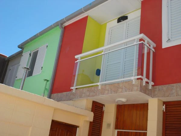 3 Ambientes en Planta Baja - Reformado a Nuevo - A 3 cuadras de la playa - a 3 cuadras del casino - Departamento en Mar de Ajó