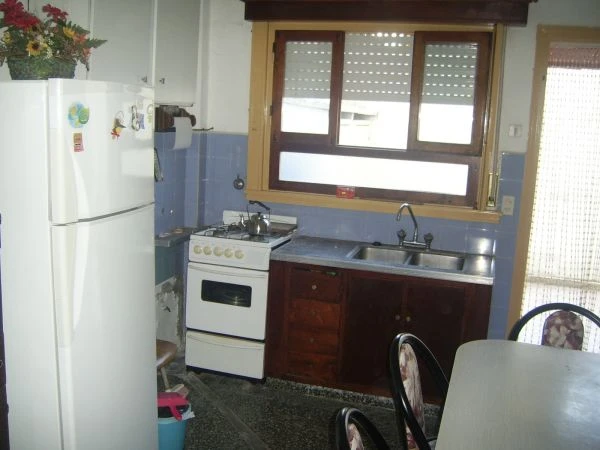 2 Ambientes en Pleno Centro - Excelente Estado - A 3 cuadras del mar - a 1 cuadra de coto - Departamento en Mar de Ajó