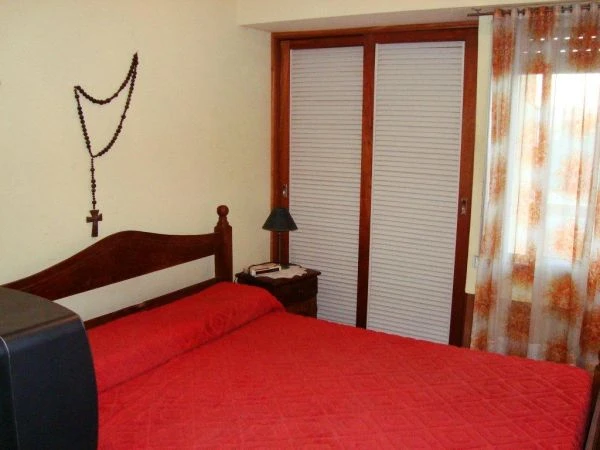 3 Ambientes en 2do Piso con Ascensor - A 1 cuadra del muelle - ½ cuadra del mar - a 7 cuadras del centro - Departamento en Mar de Ajó