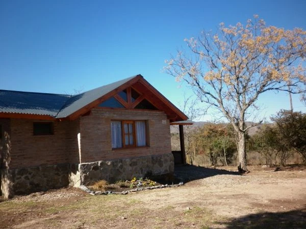 El Algarrobo - 3 Ambientes en el corazón del bosque - Entrada para autos -  - Cabaña en Córdoba
