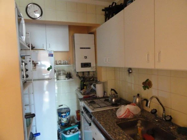 3 Ambientes en 7mo Piso a la Calle - Cochera Cubierta y Fija - A 2 cuadras de la playa La Perla - Departamento en Mar del Plata