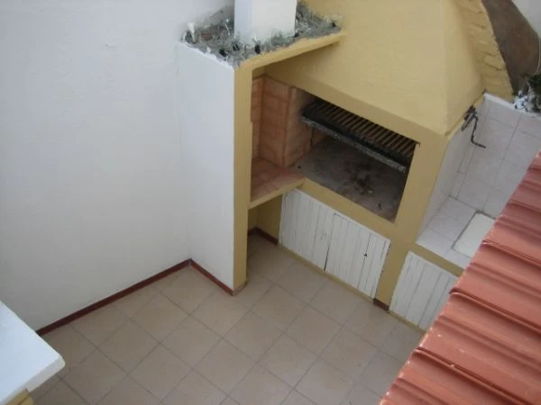 3 Ambientes con Cochera Descubierta - A 3 cuadra del mar - a 2 cuadras del centro - Dúplex/Tríplex en San Bernardo