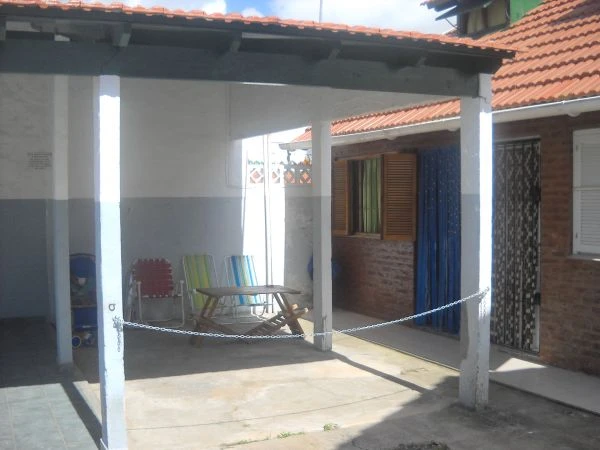 3 Ambientes con Cochera Cubierta - A media cuadra del centro - A 2 cuadras de la playa. - Dúplex/Tríplex en Mar del Tuyú