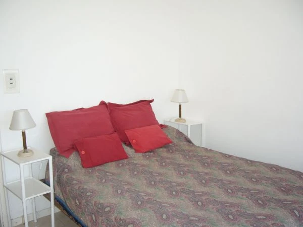 2 Ambientes con Espacio Guardacoche - Vista al Mar - Frente a la plaza de los niños - Departamento en Miramar