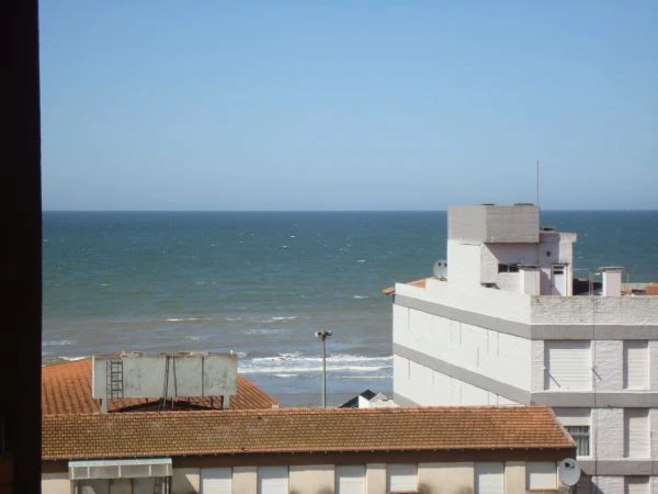 2 Ambientes en 6to Piso - Muy Luminoso y Ventilado - A 1 cuadra del mar - Departamento en San Bernardo