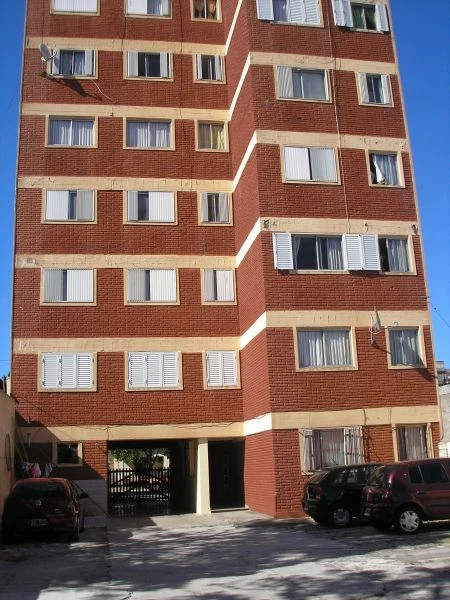 2 Ambientes en 9no Piso. - A 1 cuadra de la calle principal - a 2 cuadras del mar - Departamento en Santa Teresita