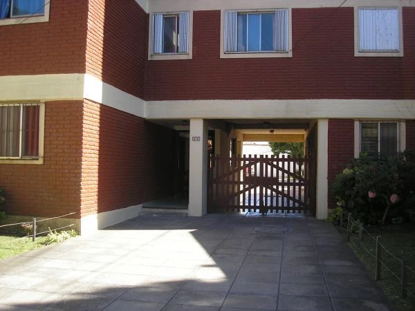 2 Ambientes en 9no Piso. - A 1 cuadra de la calle principal - a 2 cuadras del mar - Departamento en Santa Teresita