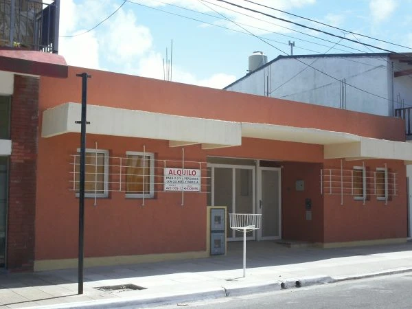 Complejo Ajonorte - 2 Ambientes con Cochera y Patio - A 1 cuadra del mar - a 2 cuadras del muelle - a 8 cuadras del centro - Departamento en Mar de Ajó