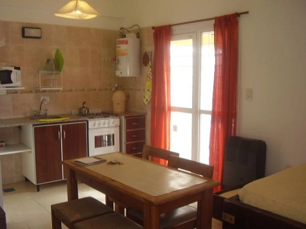 Complejo Ajonorte - 2 Ambientes con Cochera y Patio - A 1 cuadra del mar - a 2 cuadras del muelle - a 8 cuadras del centro - Departamento en Mar de Ajó