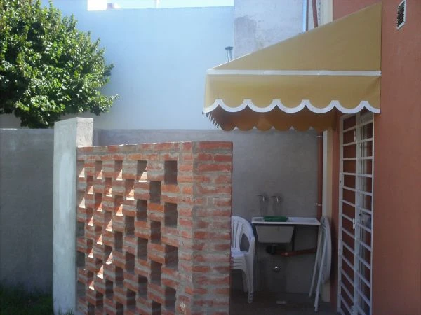 Complejo Ajonorte - 2 Ambientes con Cochera y Patio - A 1 cuadra del mar - a 2 cuadras del muelle - a 8 cuadras del centro - Departamento en Mar de Ajó