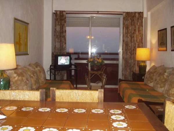 3 Ambientes en 6to Piso -  Cochera Fija - Balcon con Vista al Mar - A 1 cuadra del mar - Departamento en San Bernardo