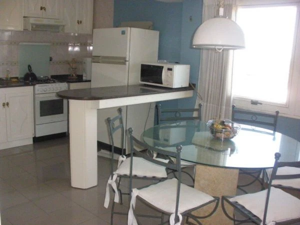 5 Ambientes de Lujo - Cochera - Frente al Mar - A 1 cuadra del centro - Departamento en San Bernardo