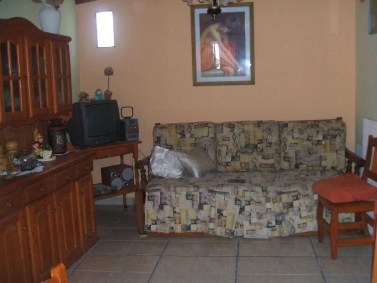 2 Ambientes con Parque - Entrada de Auto - Sofre Asfalto - A 6 cuadras del mar - a 10 cuadras del centro - a 10 cuadras de San Bernardo - Casa/Chalet en Mar de Ajó