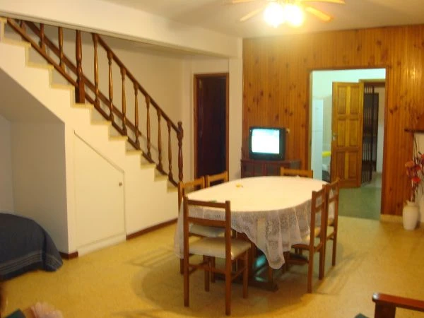 3 Amplios Ambientes - Cochera con Rejas - A 8 cuadras del mar - Dúplex/Tríplex en San Bernardo