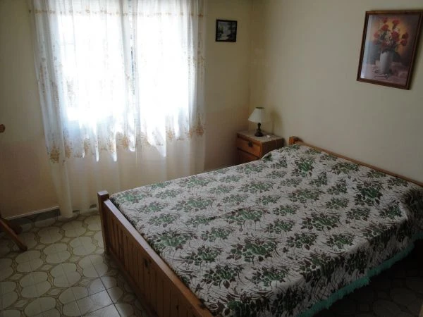 Complejo: 3 Ambientes en Perfecto Estado - Cochera - Atendido por sus Dueños - A 3 cuadras del mar - a 3 cuadras del Centro  - Dúplex/Tríplex en La Lucila del Mar