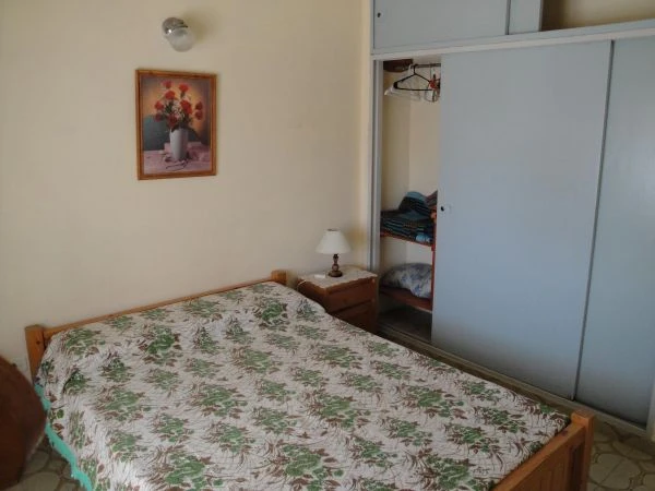 Complejo: 3 Ambientes en Perfecto Estado - Cochera - Atendido por sus Dueños - A 3 cuadras del mar - a 3 cuadras del Centro  - Dúplex/Tríplex en La Lucila del Mar
