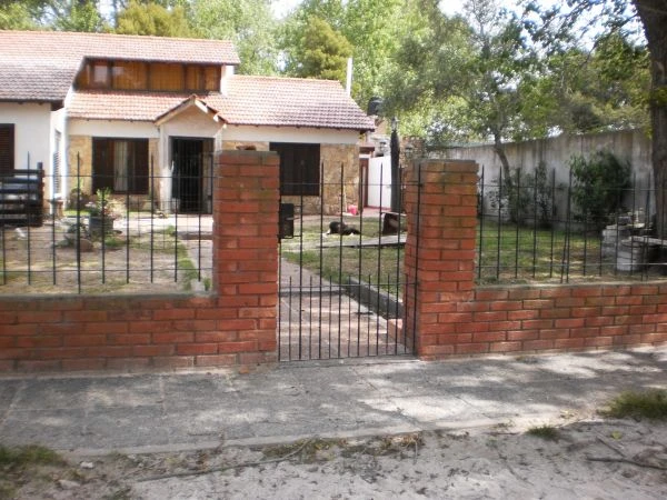 2 Ambientes a Estrenar - Entrada de Auto - Barrio San Rafael - A 8 cuadras del mar - a 1 cuadra de la Av. Libertador - Dúplex/Tríplex en Mar de Ajó