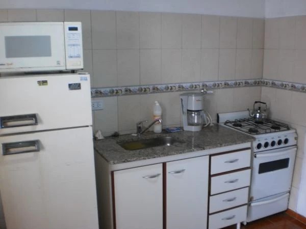 2 Ambientes a Estrenar - Entrada de Auto - Barrio San Rafael - A 8 cuadras del mar - a 1 cuadra de la Av. Libertador - Dúplex/Tríplex en Mar de Ajó