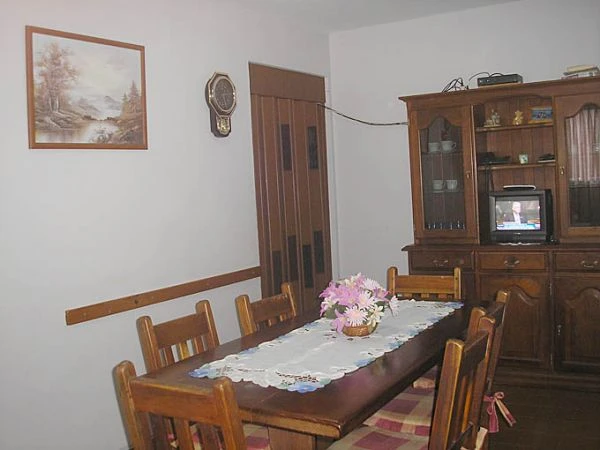 2 Ambientes en 5to Piso - Cochera (Opcional) - A 1 cuadra del centro - a 2 cuadras del mar - Departamento en Santa Teresita