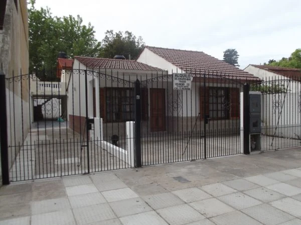 3 Ambientes Muy Amplios - A 4 cuadras del mar - Casa/Chalet en San Bernardo