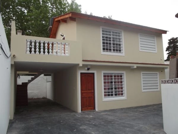 3 Ambientes Muy Amplios - A 4 cuadras del mar - Casa/Chalet en San Bernardo