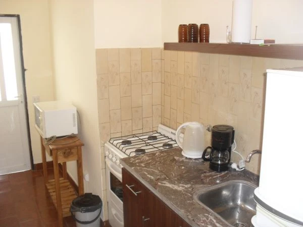 2 Ambientes - Atendido por sus Dueños - Espacio para Auto - Todo en Excelentes Condiciones - Departamento en Mar de Ajó
