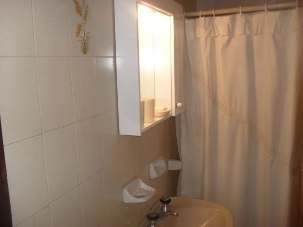 2 Ambientes - Atendido por sus Dueños - Espacio para Auto - Todo en Excelentes Condiciones - Departamento en Mar de Ajó
