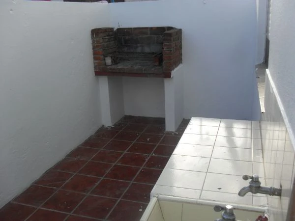 2 Ambientes - Atendido por sus Dueños - Espacio para Auto - Todo en Excelentes Condiciones - Departamento en Mar de Ajó