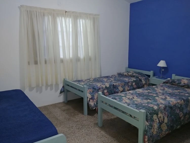 3 Ambientes en Zona Residencial - Cochera Descubierta - A 4 cuadras del mar - Casa/Chalet en San Bernardo